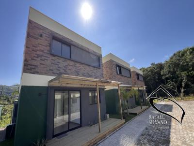 Sobrado para Venda, em Garopaba, bairro Encantada, 3 dormitrios, 3 banheiros, 2 sutes, 1 vaga